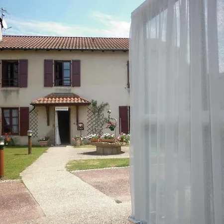 Hotel Des Chanoines Aigueperse (Rhone)