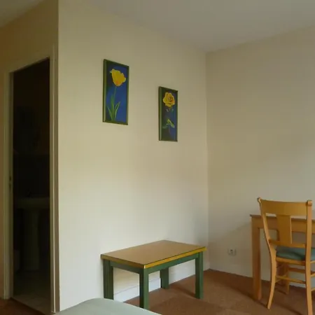 Hotel Des Chanoines 3*